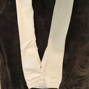 White jean pants
